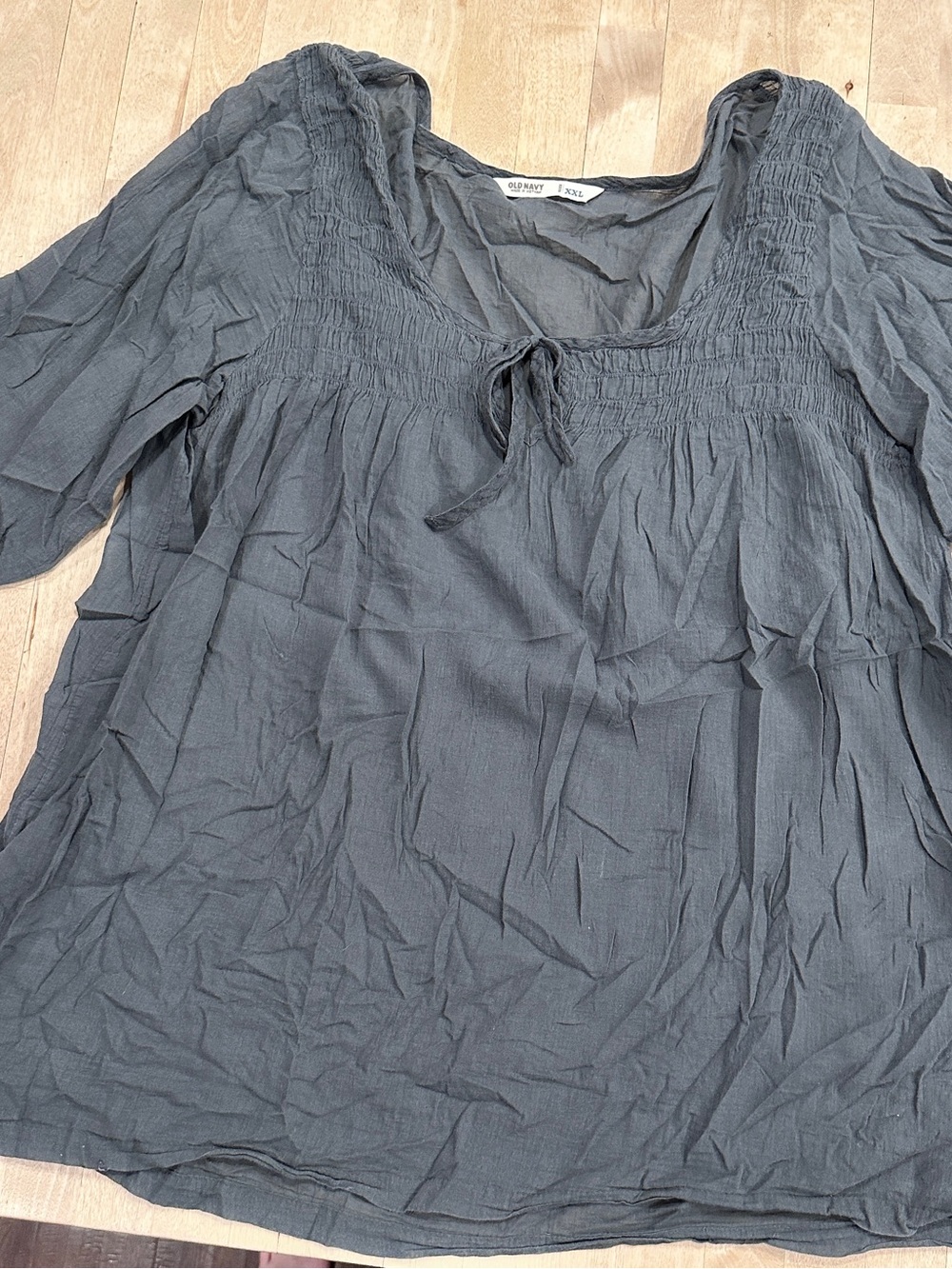 Old Navy Women's Slate Smocked Tie-Front Tunic
